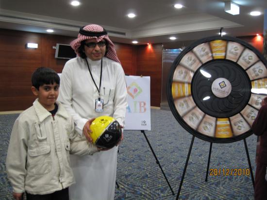  زيارة الطلاب لفروع البنك