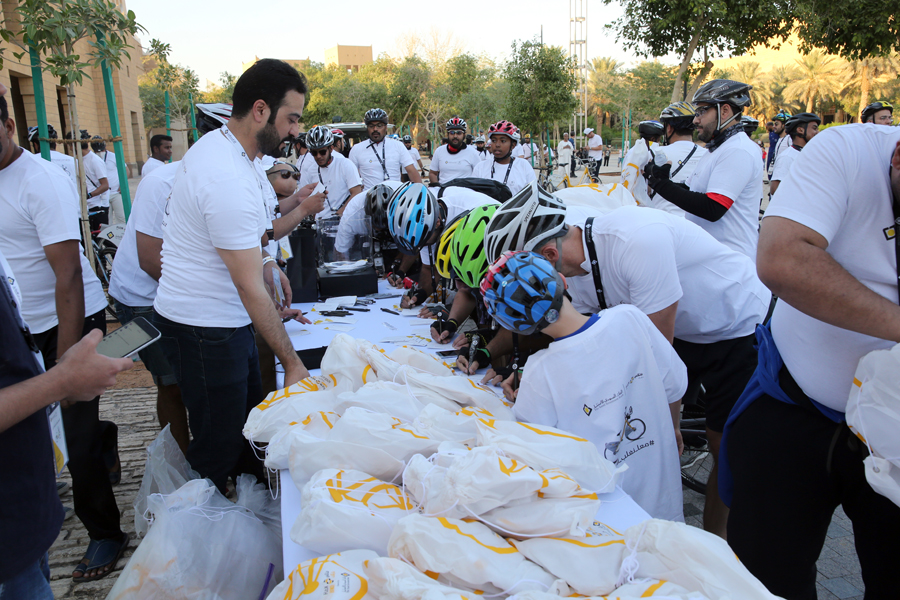 مسيرة الدراجات الهوائية في اليوم العالمي للسكري