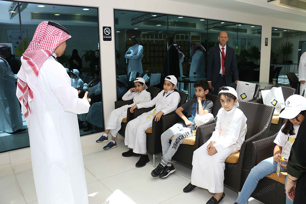 Visit of the Children of (A Day in the Future) Program