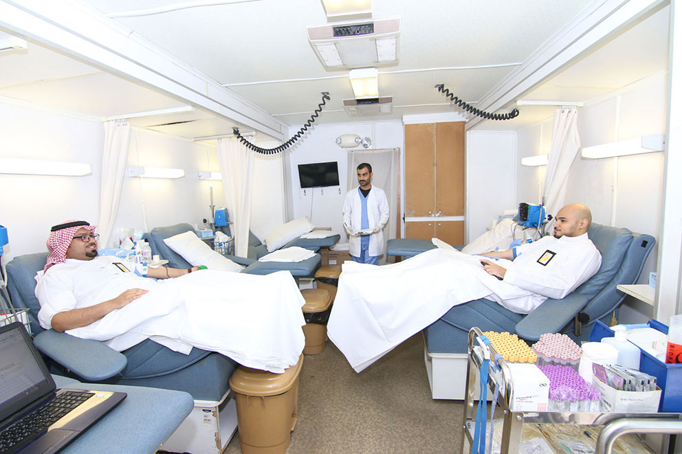 حملة التبرع بالدم بالتعاون مع مدينة الملك فهد الطبية